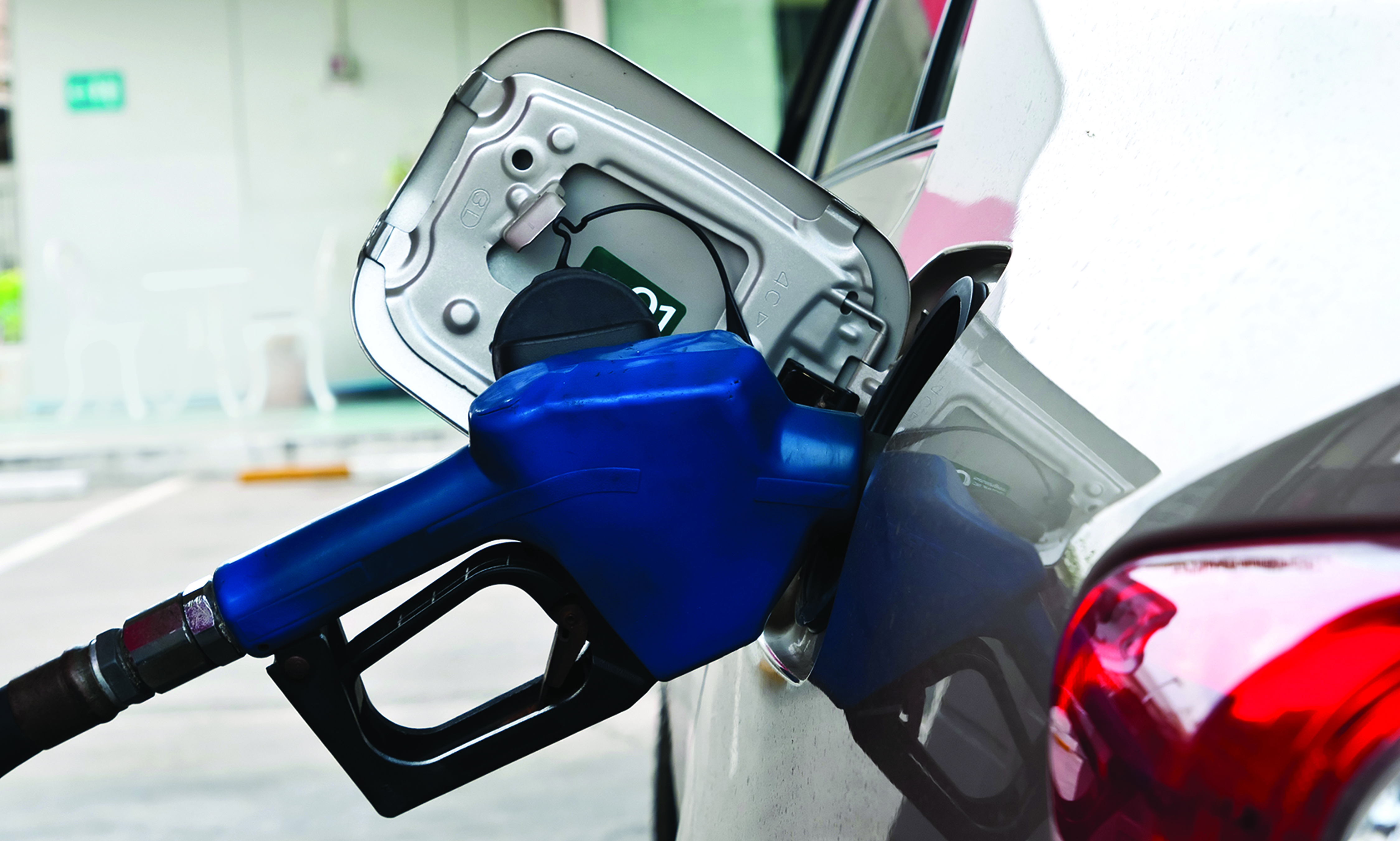 جزئیات طرح خودکفایی از واردات بنزین