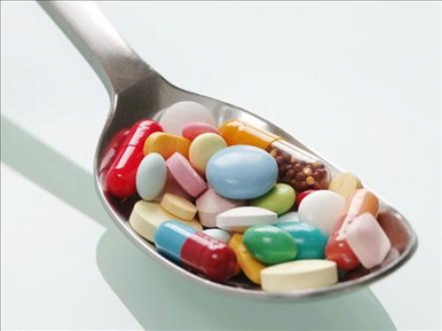 تولید ۵۶ درصد مواد اولیه دارویی در ایران