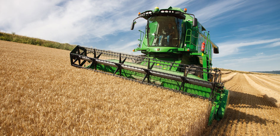 اجرای طرح نوسازی ماشین های کشاورزی کلید خورد