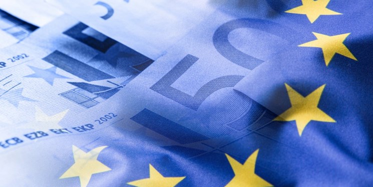 بلومبرگ: طرح‌های بانک مرکزی اروپا جلو فروپاشی حوزه یورو را نمی‌گیرد