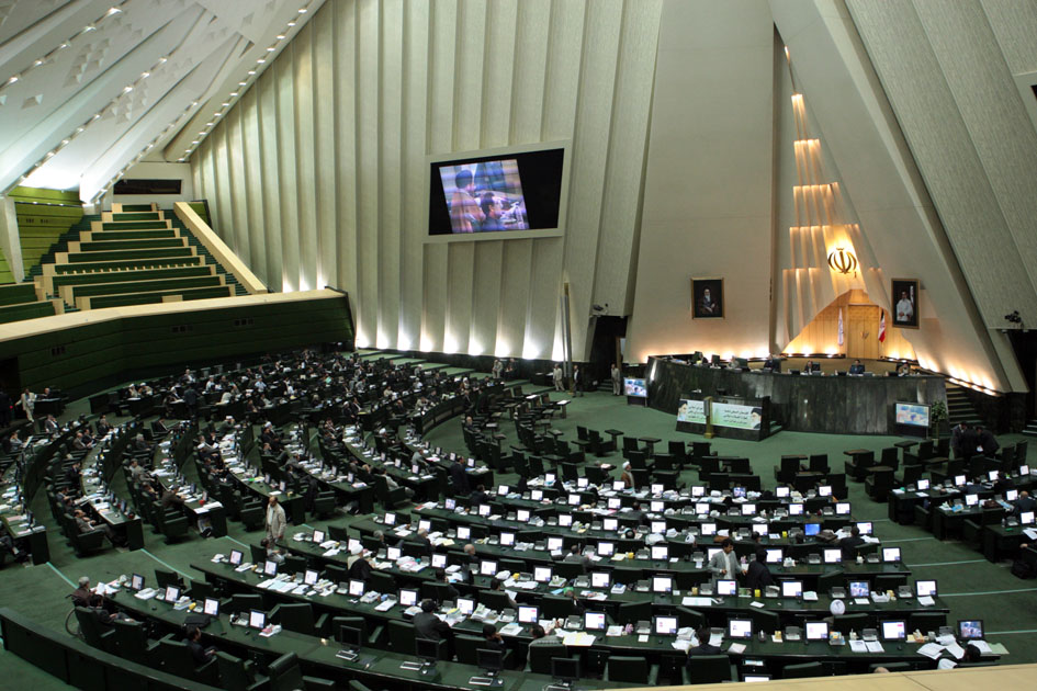حسن‌نژاد و نکو عضو ناظر در شورای عالی بورس شدند