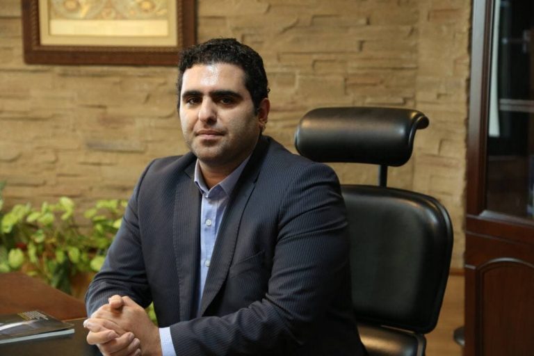 بورس در دوران دهقان دهنوی